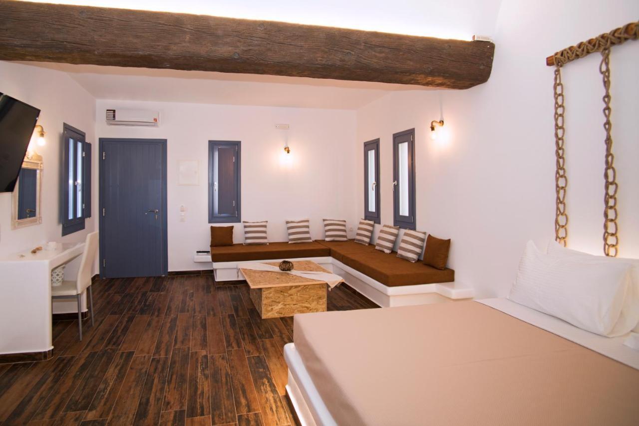 La Belle Vie - Santorini - Adults Only Apartment Kamári Exterior foto