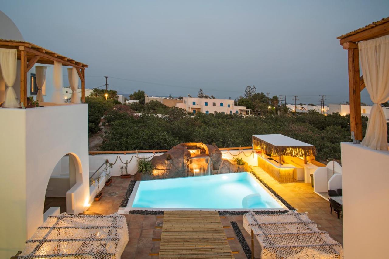 La Belle Vie - Santorini - Adults Only Apartment Kamári Exterior foto