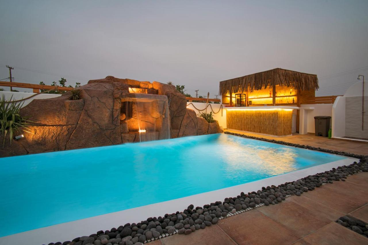 La Belle Vie - Santorini - Adults Only Apartment Kamári Exterior foto