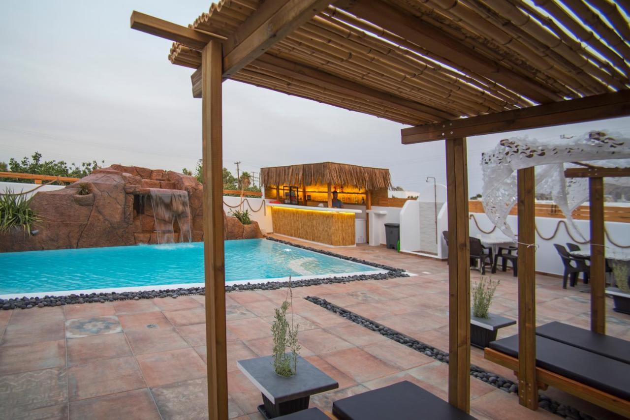 La Belle Vie - Santorini - Adults Only Apartment Kamári Exterior foto