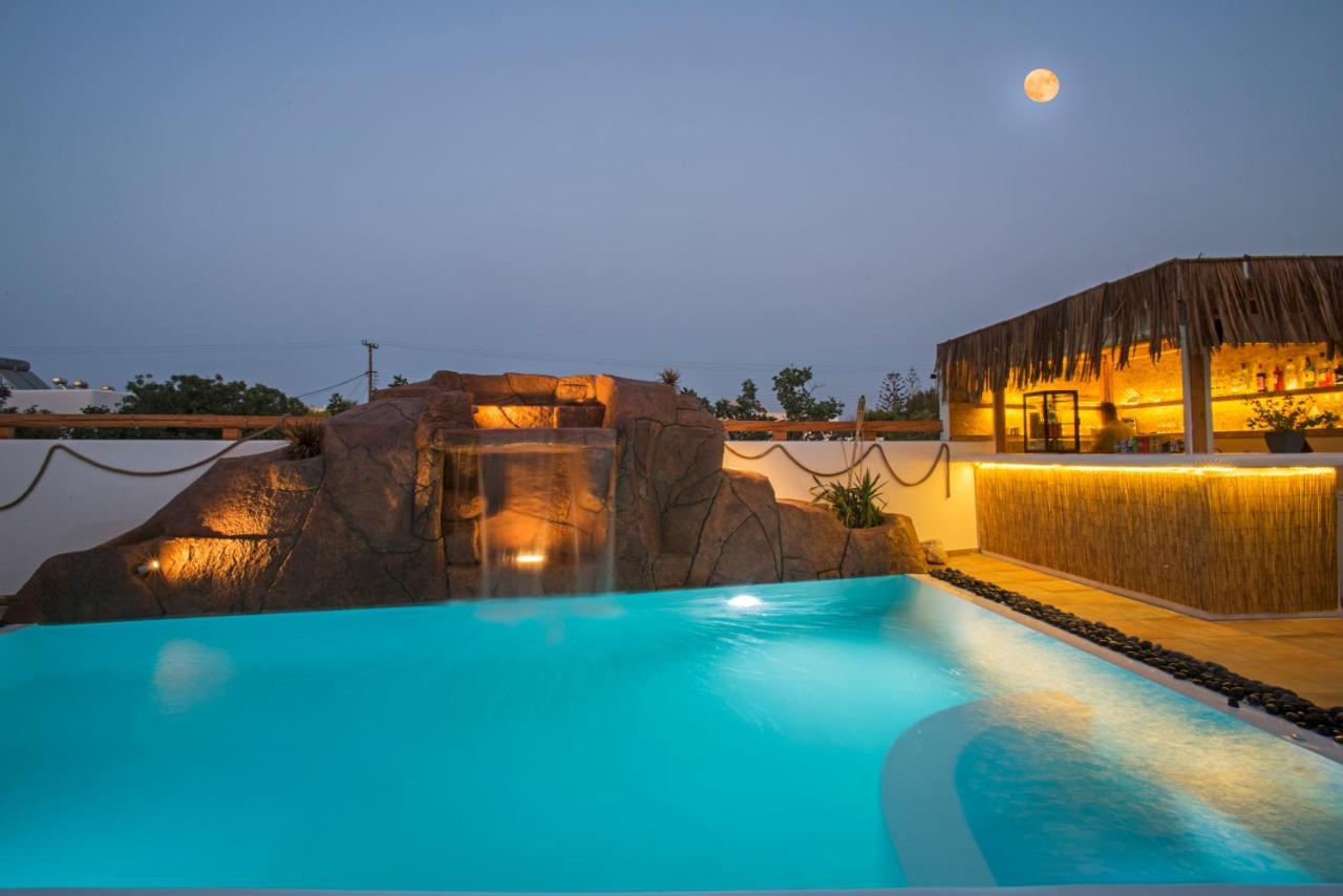 La Belle Vie - Santorini - Adults Only Apartment Kamári Exterior foto