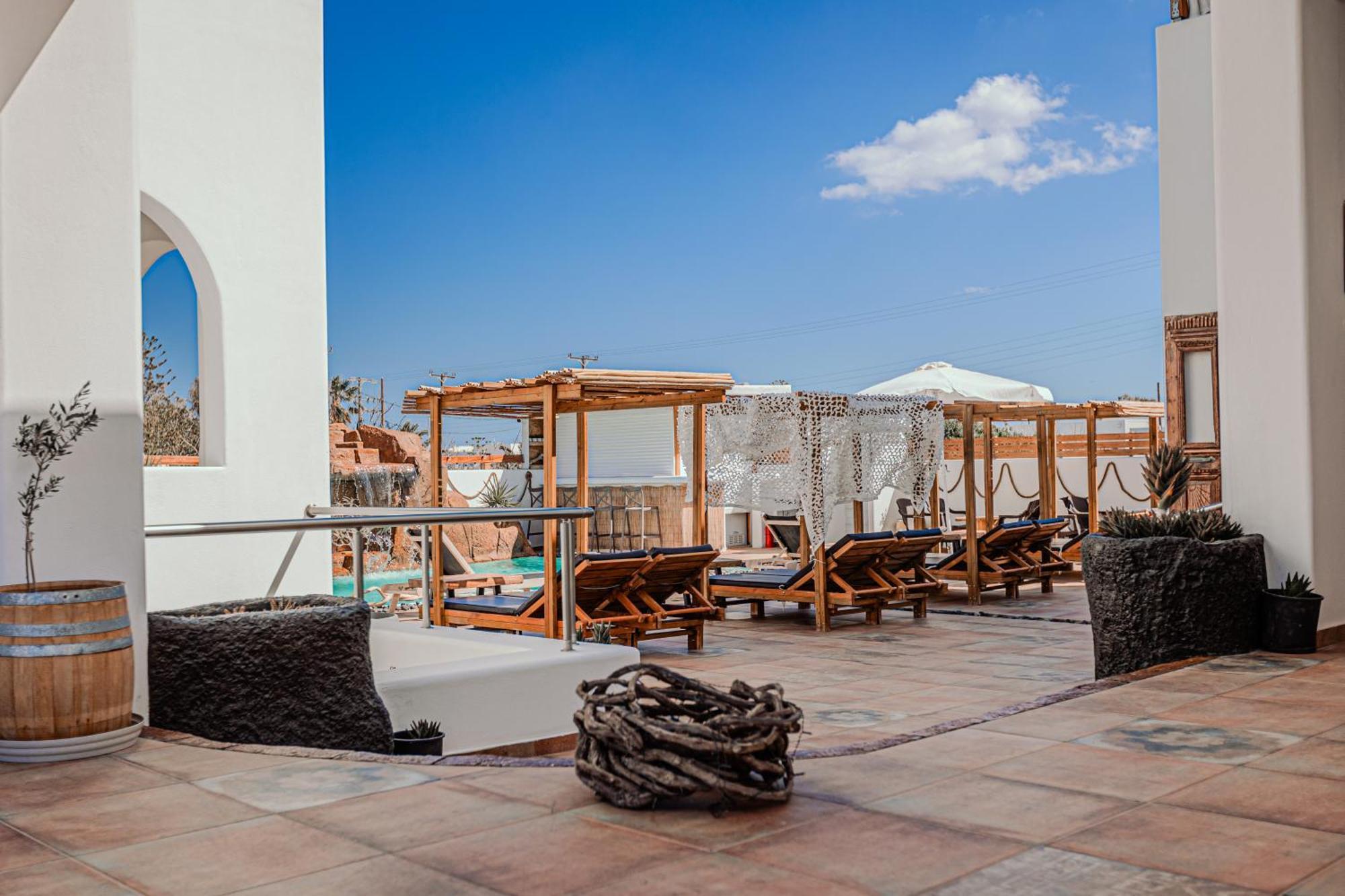 La Belle Vie - Santorini - Adults Only Apartment Kamári Exterior foto